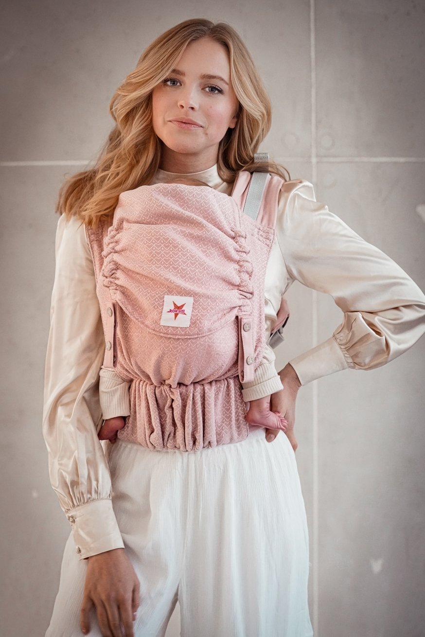 KOKADI Переноска для ребенка Флип Heart2Heart Розовое