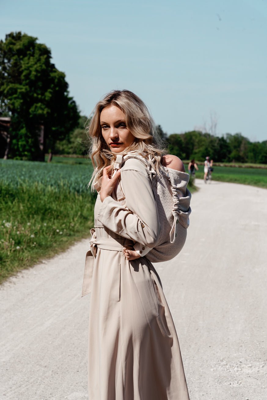 Babytrage Onbu Heart2Heart Cream - KOKADI