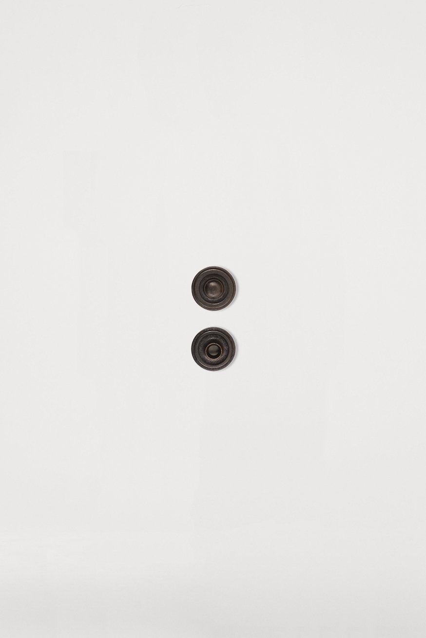 Кнопка мужская антрацит (новая) - KOKADI